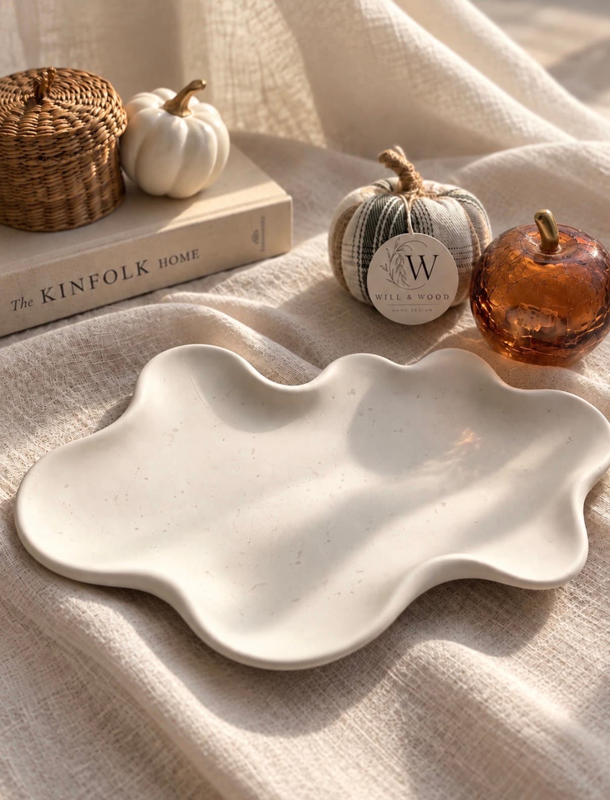 Large wavy Jesmonite tray